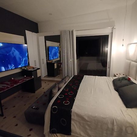 Penthouse Mirador Samsara Bed & Breakfast La Calera Exterior photo