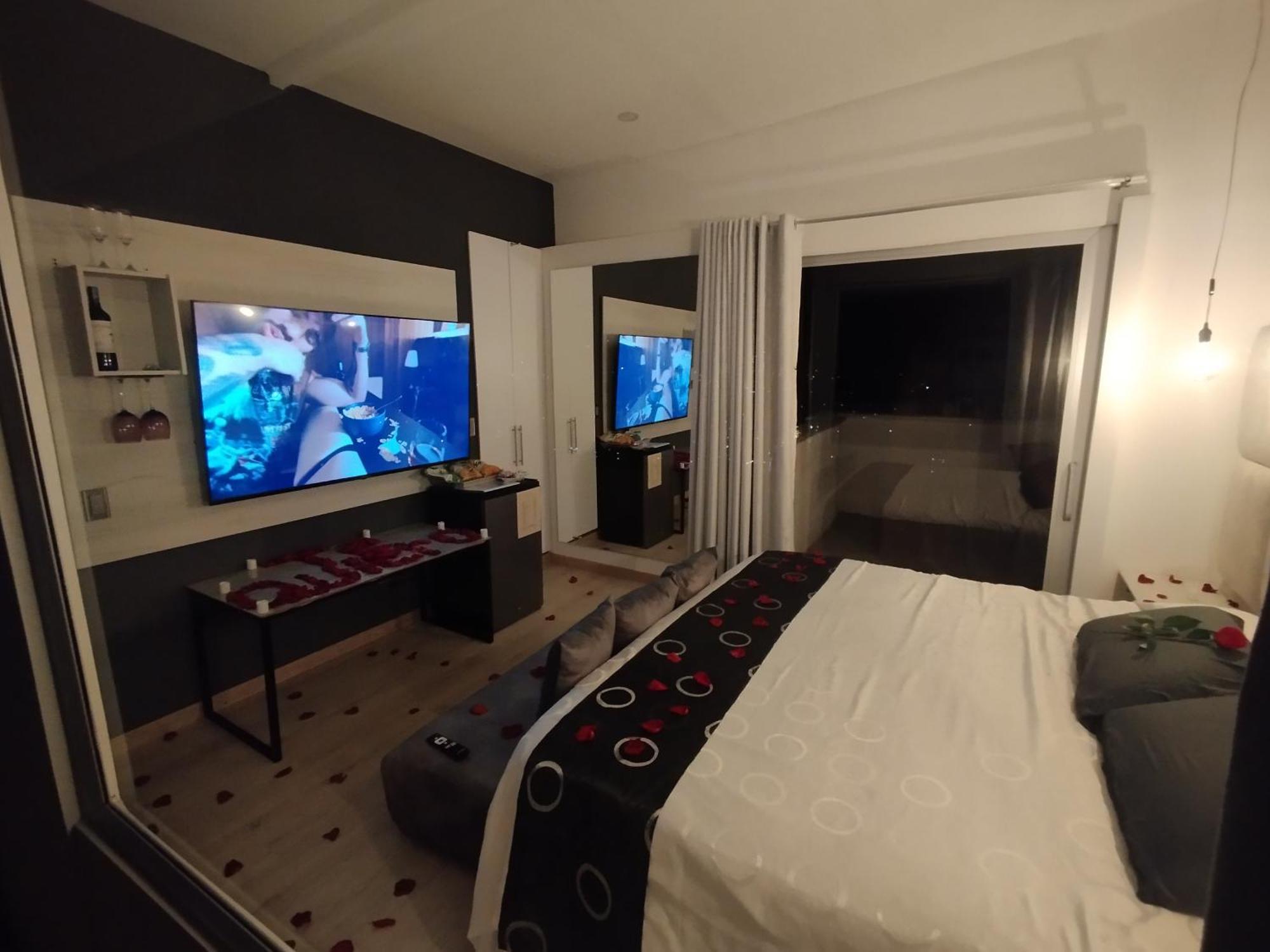 Penthouse Mirador Samsara Bed & Breakfast La Calera Exterior photo